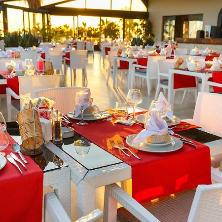 Justiniano Club Park Conti Hotel Окурджалар Екстериор снимка