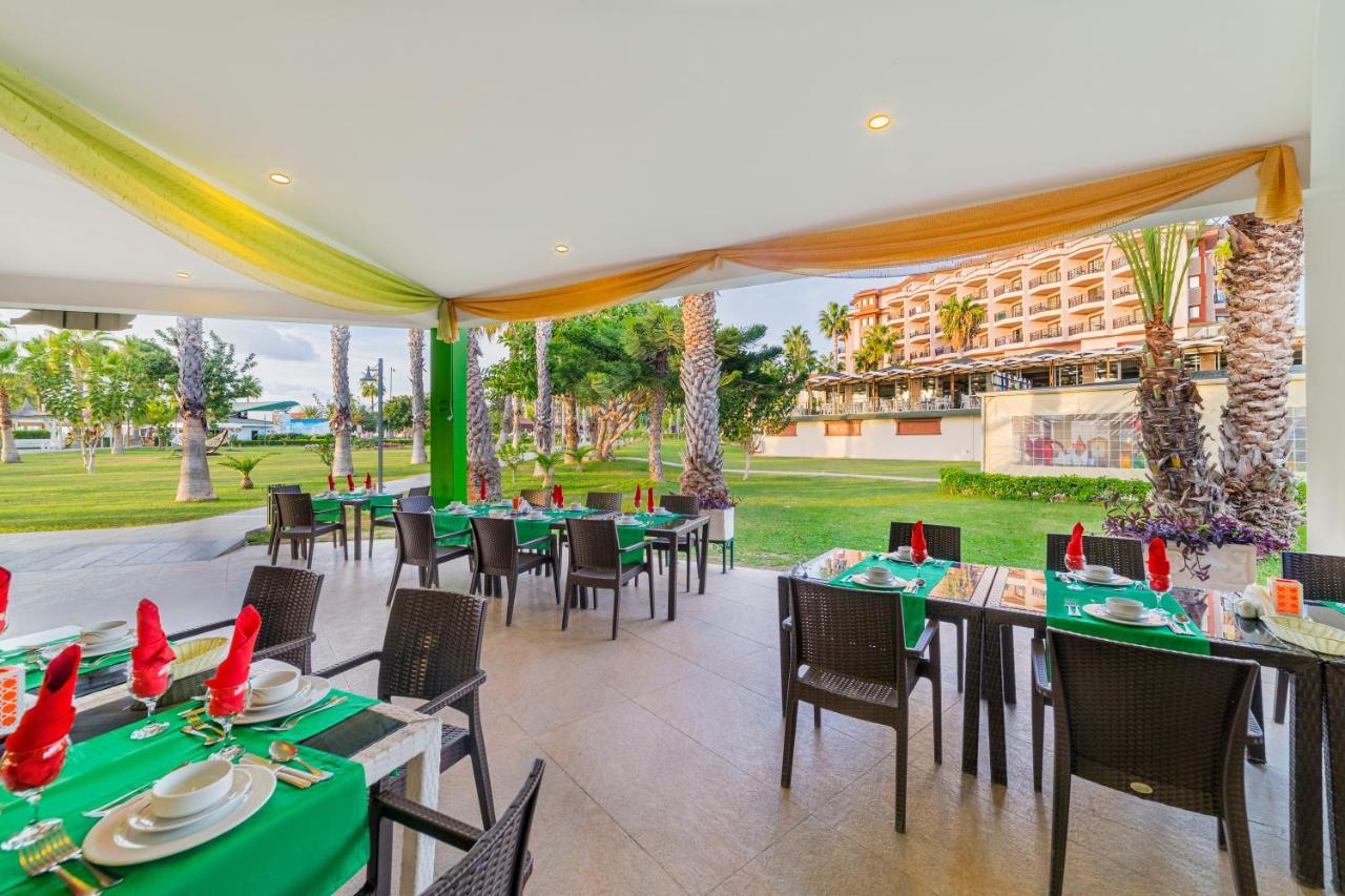 Justiniano Club Park Conti Hotel Окурджалар Екстериор снимка