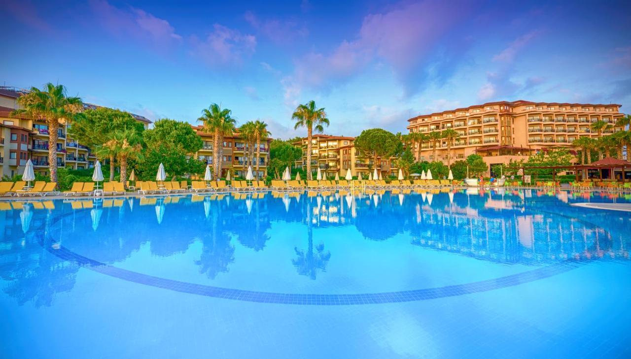 Justiniano Club Park Conti Hotel Окурджалар Екстериор снимка