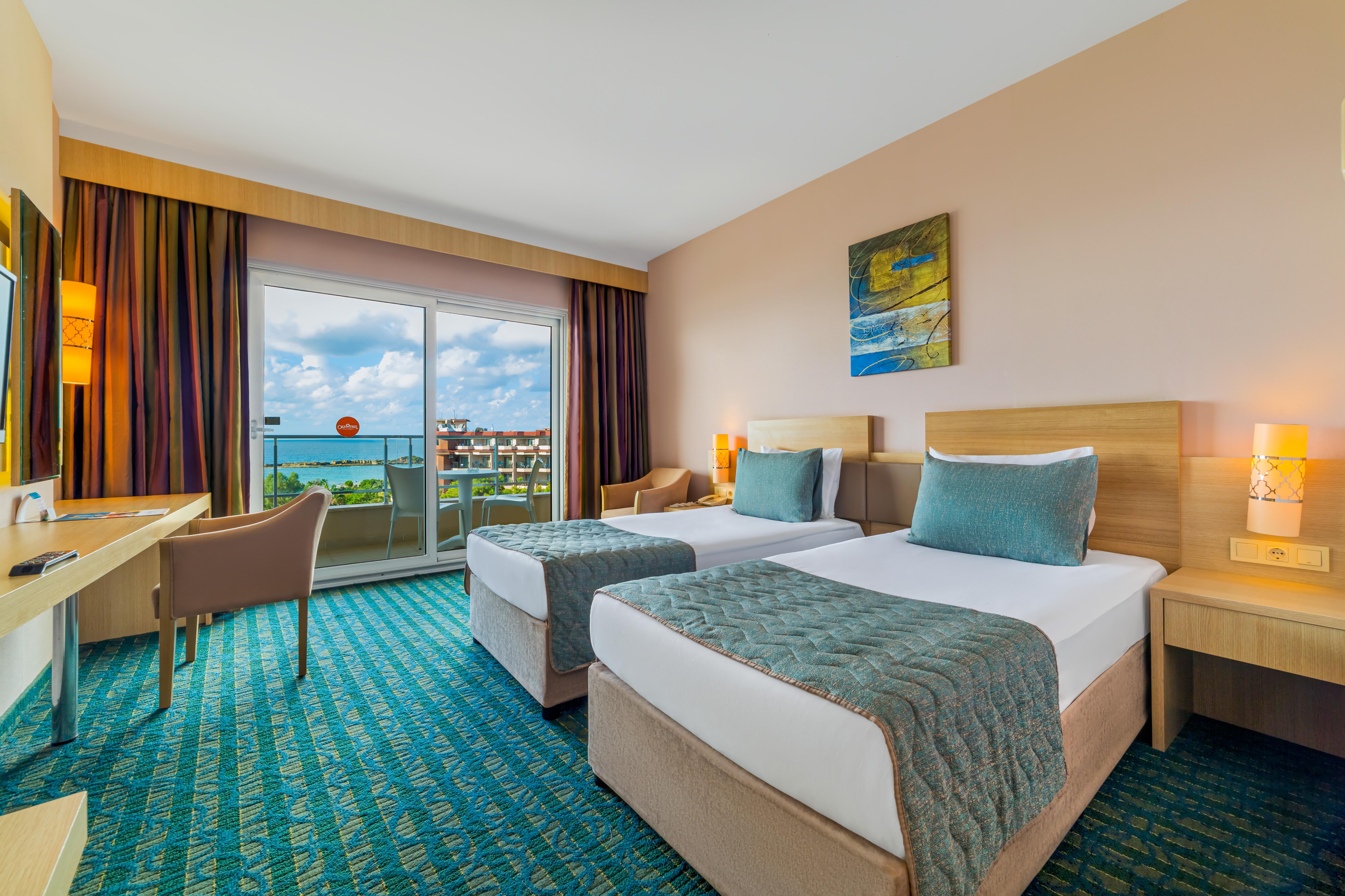 Justiniano Club Park Conti Hotel Окурджалар Екстериор снимка