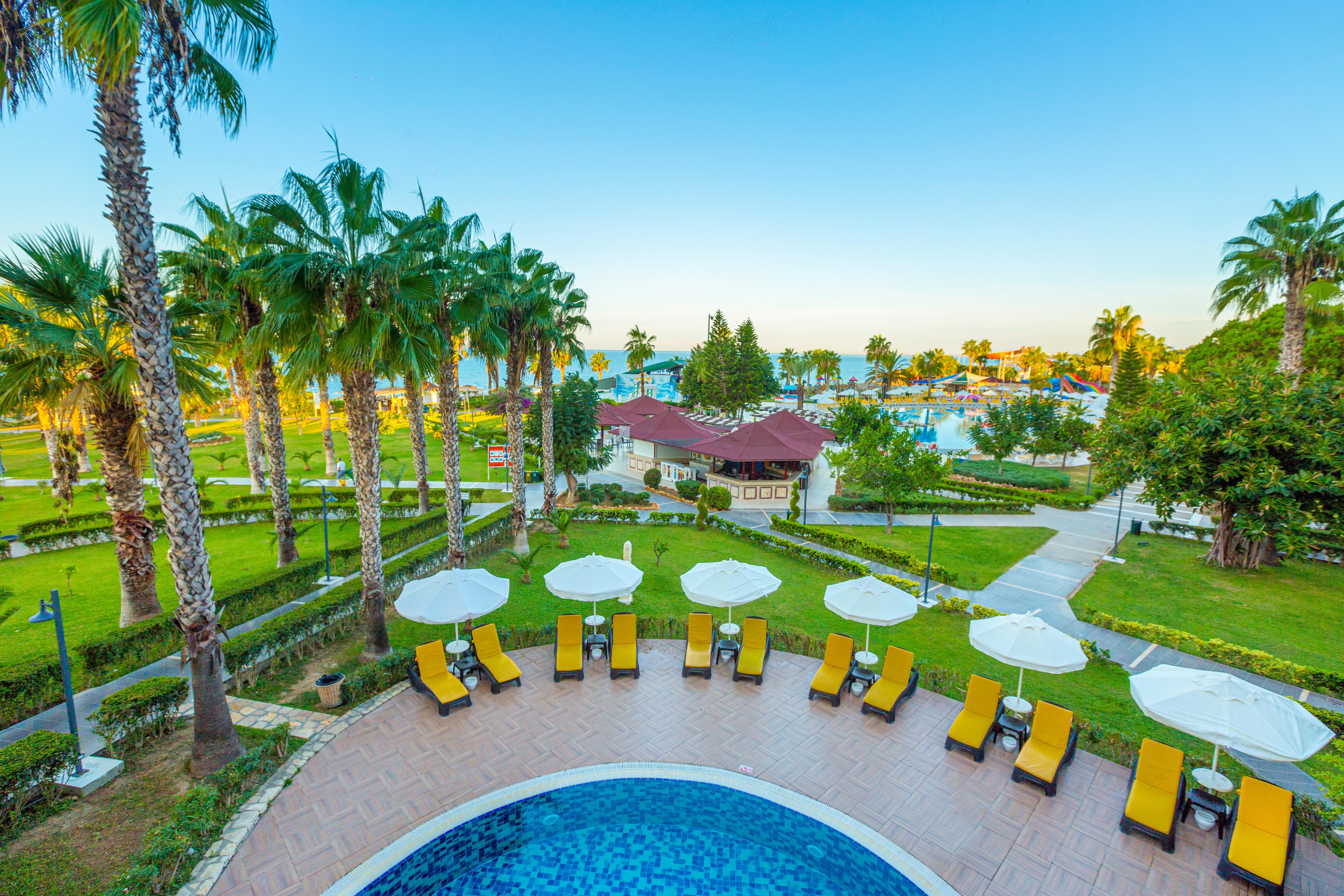 Justiniano Club Park Conti Hotel Окурджалар Екстериор снимка